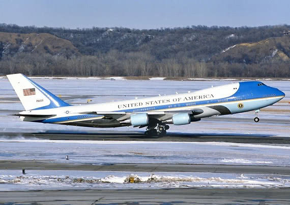 中国空军力量的独特象征，空军一号的重要性与独特性，中国空军力量的独特象征，空军一号的非凡意义与独特性