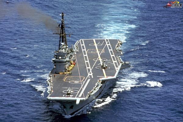 航空母舰,强大的海上霸主介绍与图片展示,航空母舰,海上霸主介绍及图片展示