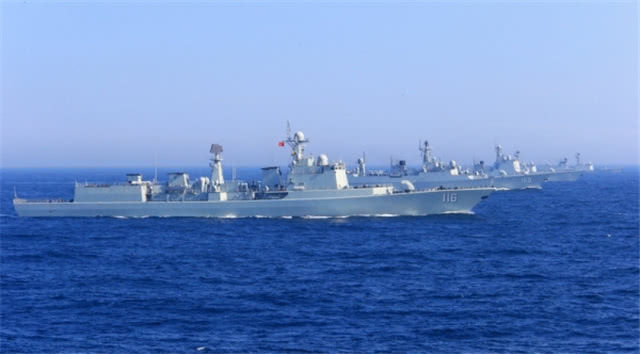 海军张启军简历，一位海军将领的辉煌历程，海军将领张启军的辉煌历程简历