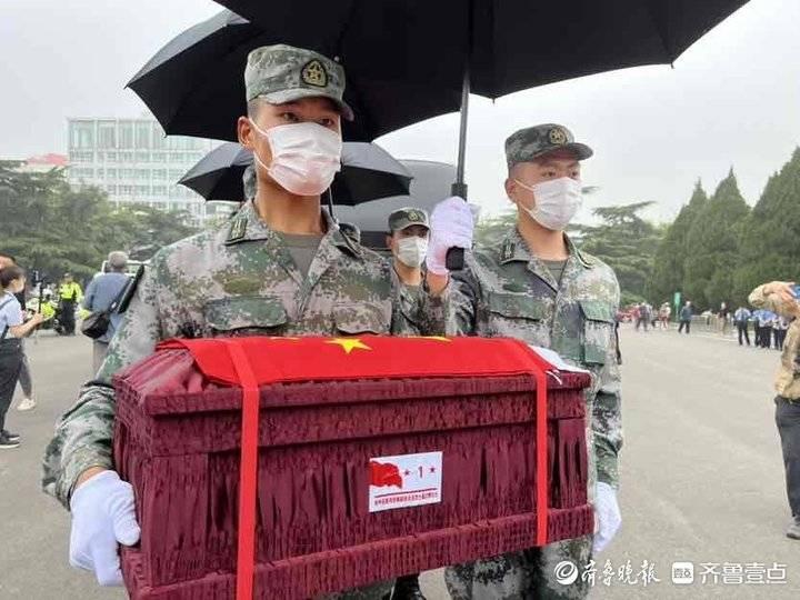 国宾护卫队护送视频，荣耀与责任的见证，国宾护卫队荣耀与责任，护送瞬间见证历史时刻