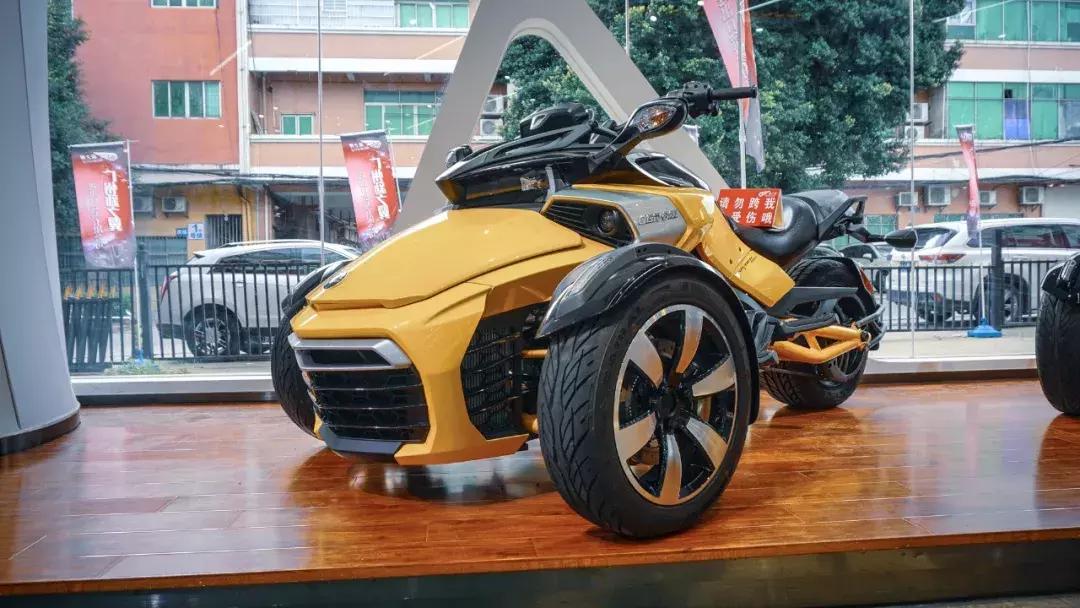 庞巴迪F3价格详解,多少钱才能拥有这款卓越的产品?,庞巴迪F3价格全面解析,究竟多少钱能拥有这款卓越产品?