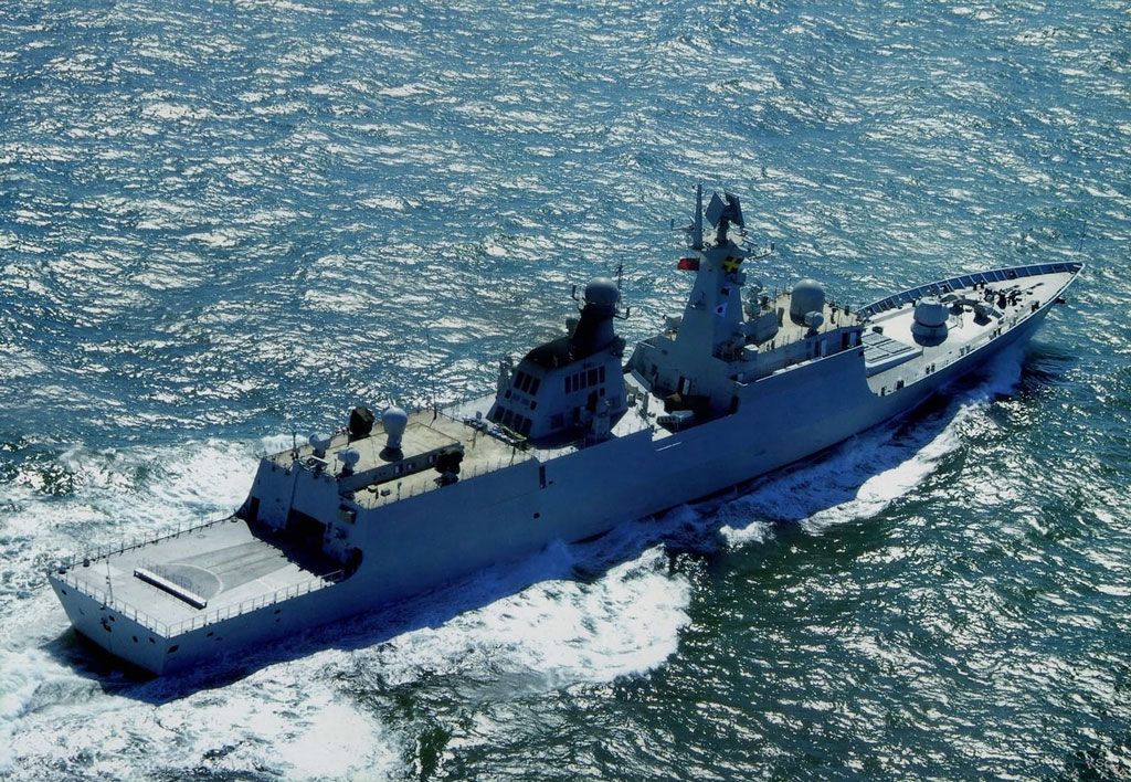 海军平顶山舰054A护卫舰，中国海军力量的骄傲，中国海军力量骄傲，平顶山舰054A护卫舰风采展示