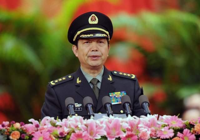 国防动员部黄献国，引领国防现代化建设的杰出领导者，国防现代化建设的引领者，黄献国部长领航国防动员事业