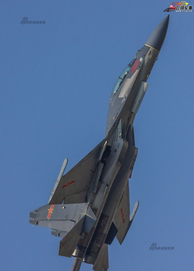 歼-16战斗机空中加油视频，揭示空中力量的新篇章，歼-16战斗机空中加油，空中力量的新篇章展示