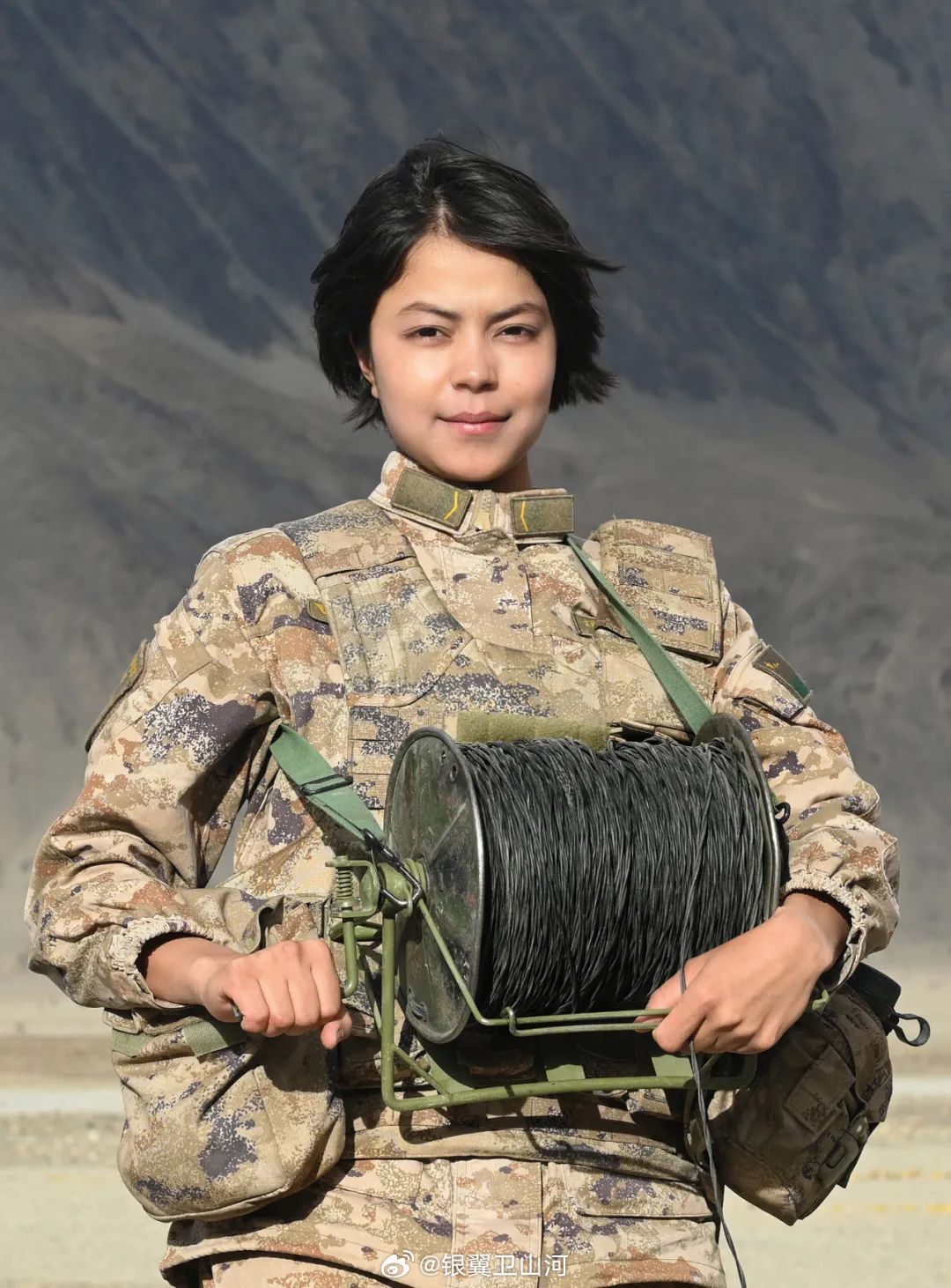 中国女兵,单人高清图片的魅力展现,中国女兵的魅力,单人高清图片展现风采