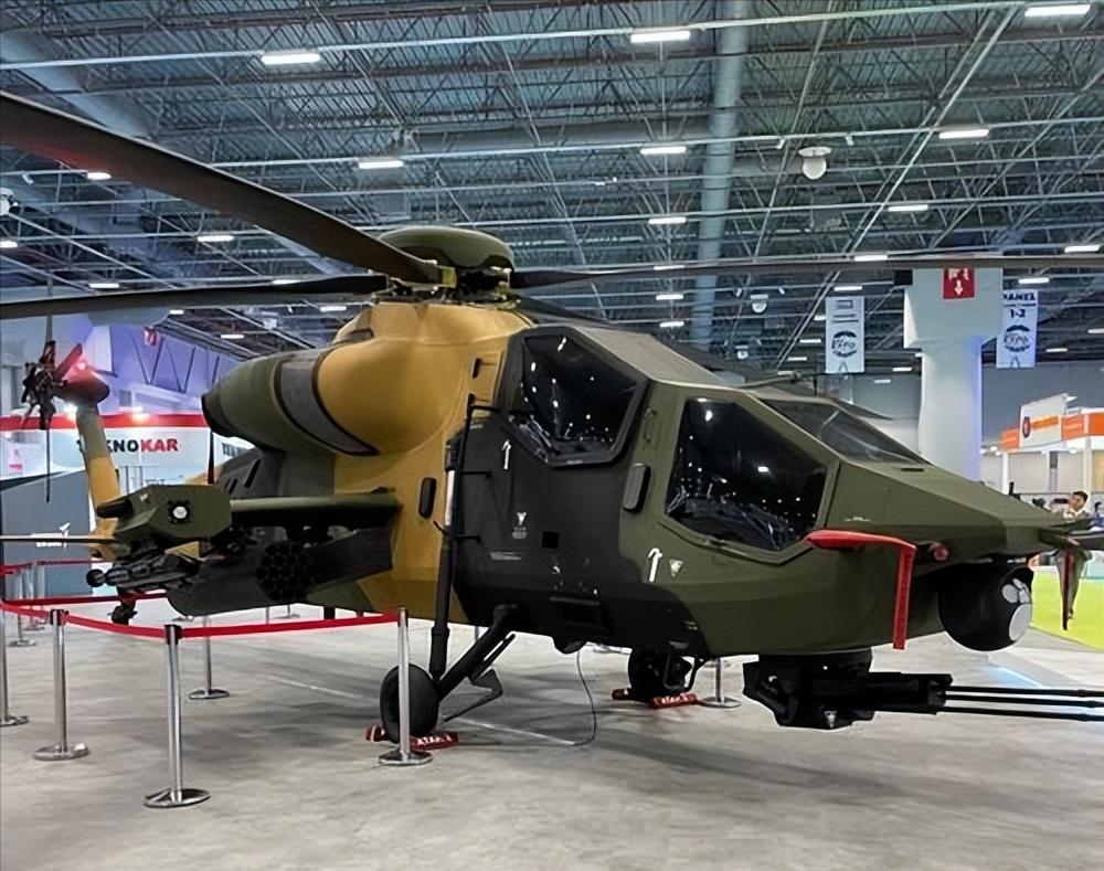 武装直升机正面图,技术、战术与战略的综合体现,武装直升机正面图,技术、战术与战略的综合展现