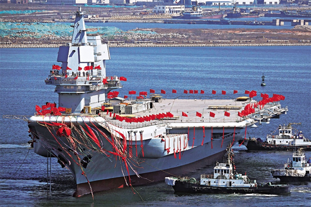 我国第一艘服役的航空母舰,历史沿革与意义深远,我国首艘航空母舰的历史沿革与深远意义