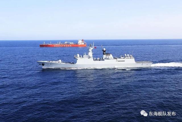 揭秘中国海军的骄傲——南京舰（051型驱逐舰），揭秘中国海军的骄傲，南京舰（051型驱逐舰传奇）