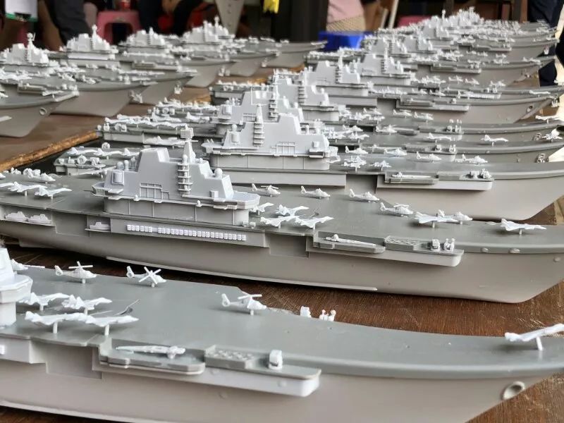 航空母舰模型,深入解析与作品简介,航空母舰模型,深度解析与精彩作品呈现