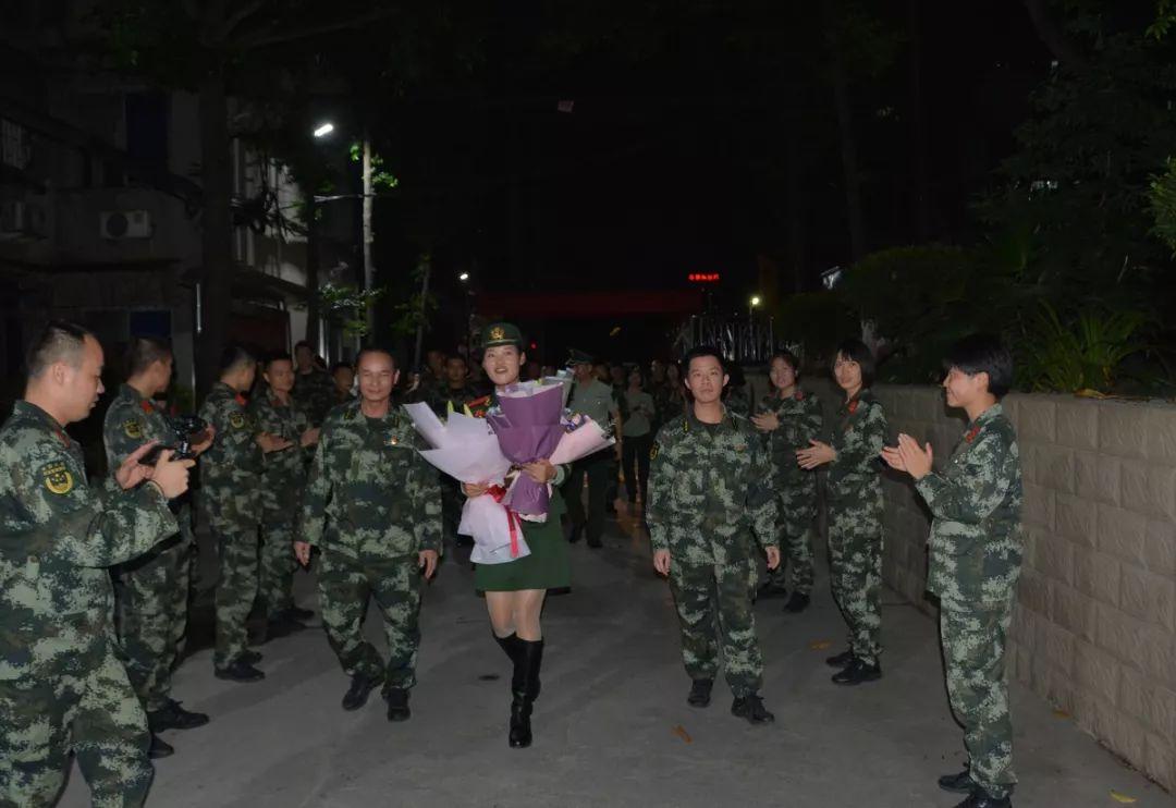 阅兵仪式中的行走之路,探索阅兵的精神内涵与深层意义,阅兵仪式中的行走之路,精神内涵与深层意义探索