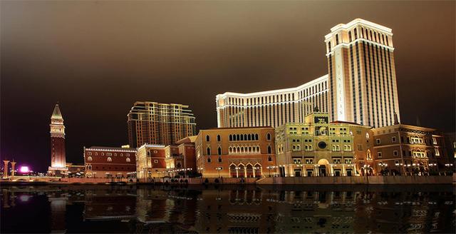 探索新澳门三期必开一肖com网站——揭示预测与娱乐的交融,探索新澳门三期必开一肖com网站,预测与娱乐的交融揭秘