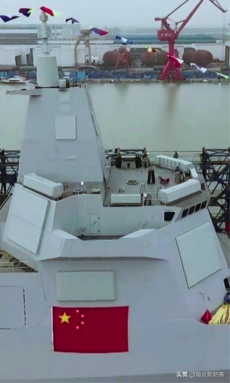 关于我国今年是否能将全部八艘055型驱逐舰服役的探讨,我国今年能否全面服役八艘055型驱逐舰,深度探讨