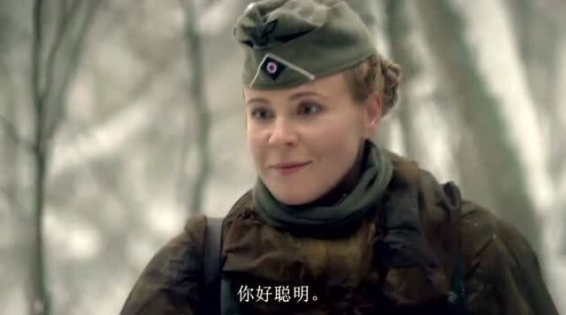 女兵遭遇欺负，挑战与应对，女兵面对欺凌，挑战与应对策略