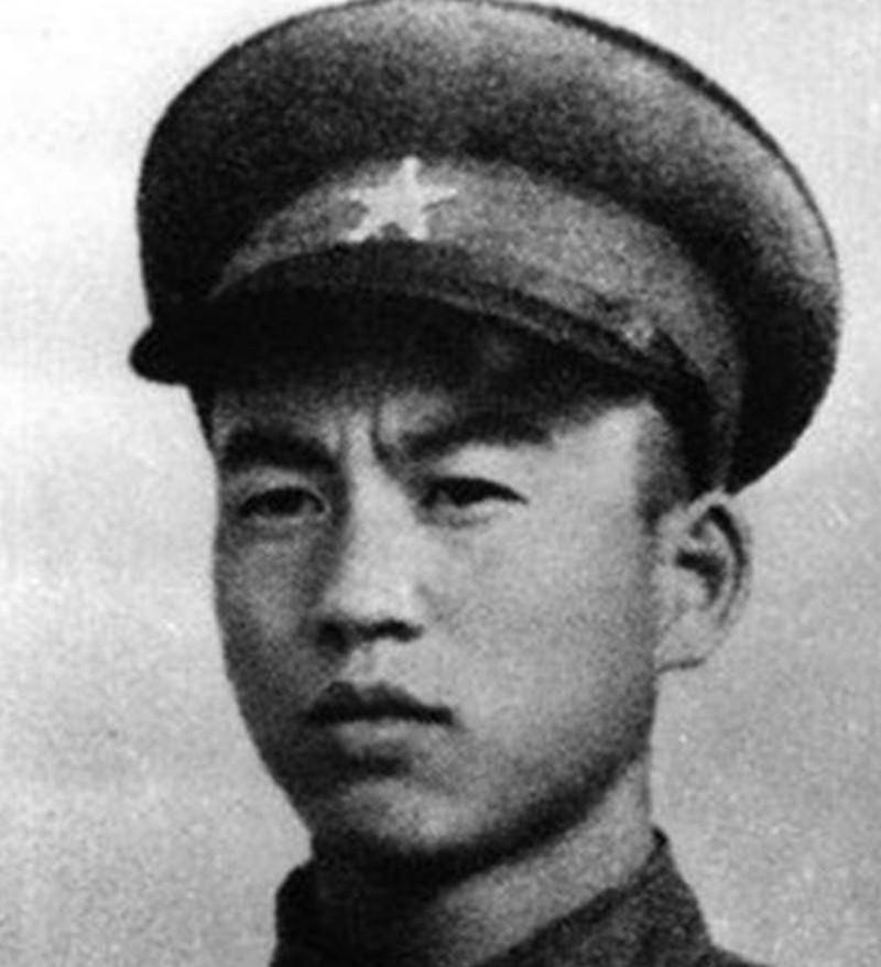 海南岛战役牺牲烈士，英勇无畏，永垂不朽，海南岛战役烈士英勇无畏，永垂不朽的牺牲精神