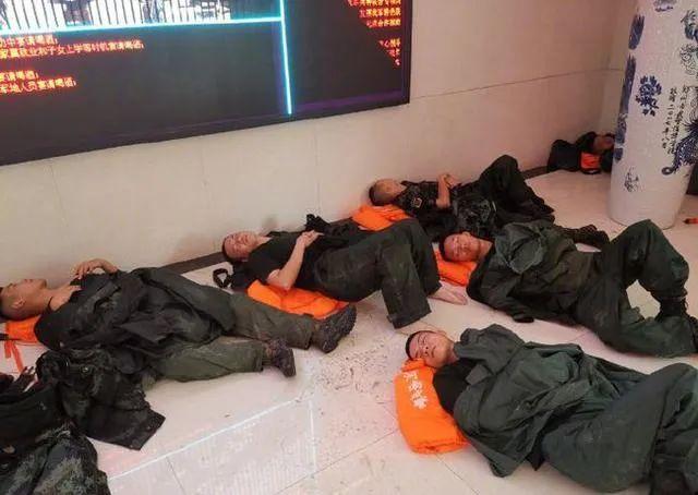 武警与五大战区的关系探究,武警与五大战区关系深度探究