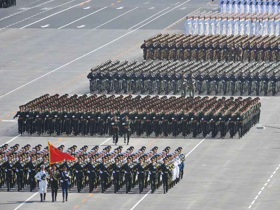 荣耀与力量——2021国庆阅兵观后感，荣耀与力量，国庆阅兵展现国家力量与自信风采