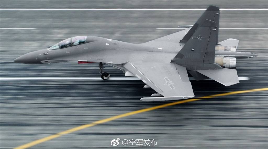 歼-16设计图，探索中国先进战斗机的设计理念与技术革新，中国歼-16设计理念与技术革新深度解析，探索战斗机的设计图与革新之路