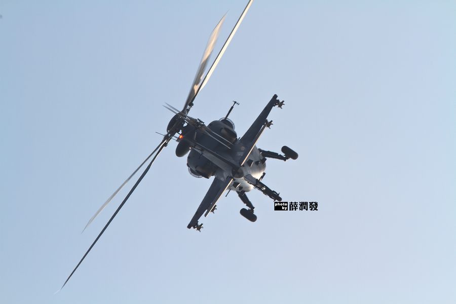 武直-10武装直升机的特点,卓越性能与先进装备的完美结合,武直-10武装直升机,卓越性能与先进装备的完美融合