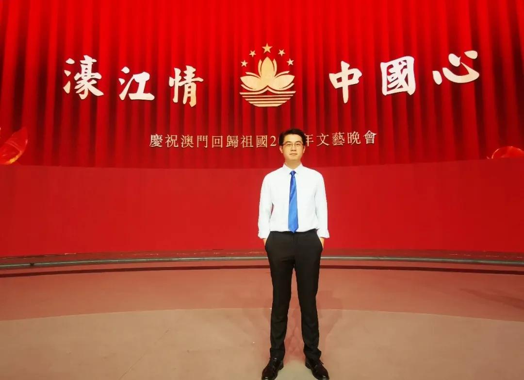 新澳门一码三中三必中,探索与解析,澳门一码三中三必中现象,深度探索与解析