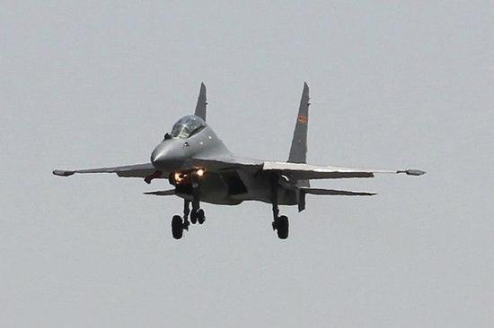 歼-10与空空导弹,中国空中力量的锐利之箭,歼-10与空空导弹,中国空中力量的尖端利器