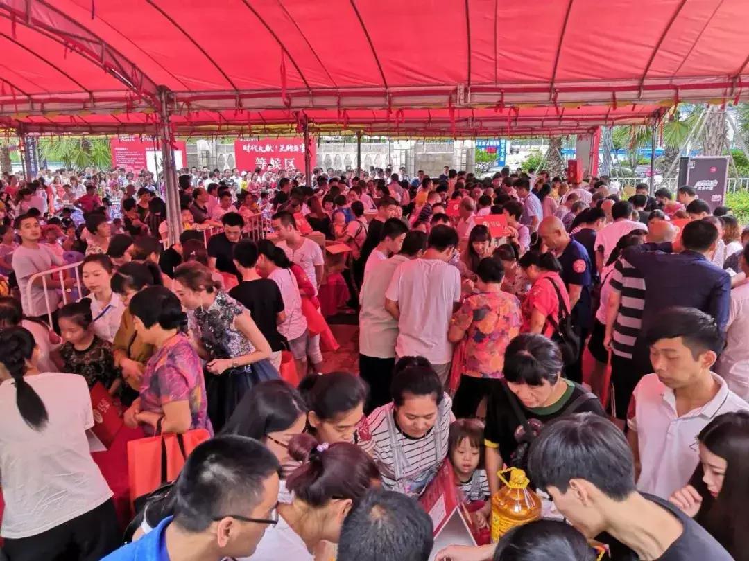 王中王精选四肖中一肖，揭秘精准预测的魅力，揭秘王中王四肖精准预测的魅力，一选即中！