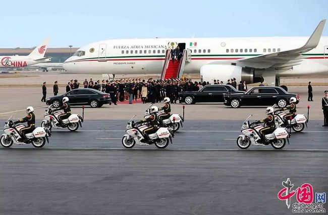 国宾护卫队执勤视频,展现荣耀与责任,国宾护卫队执勤瞬间,荣耀与责任的交织