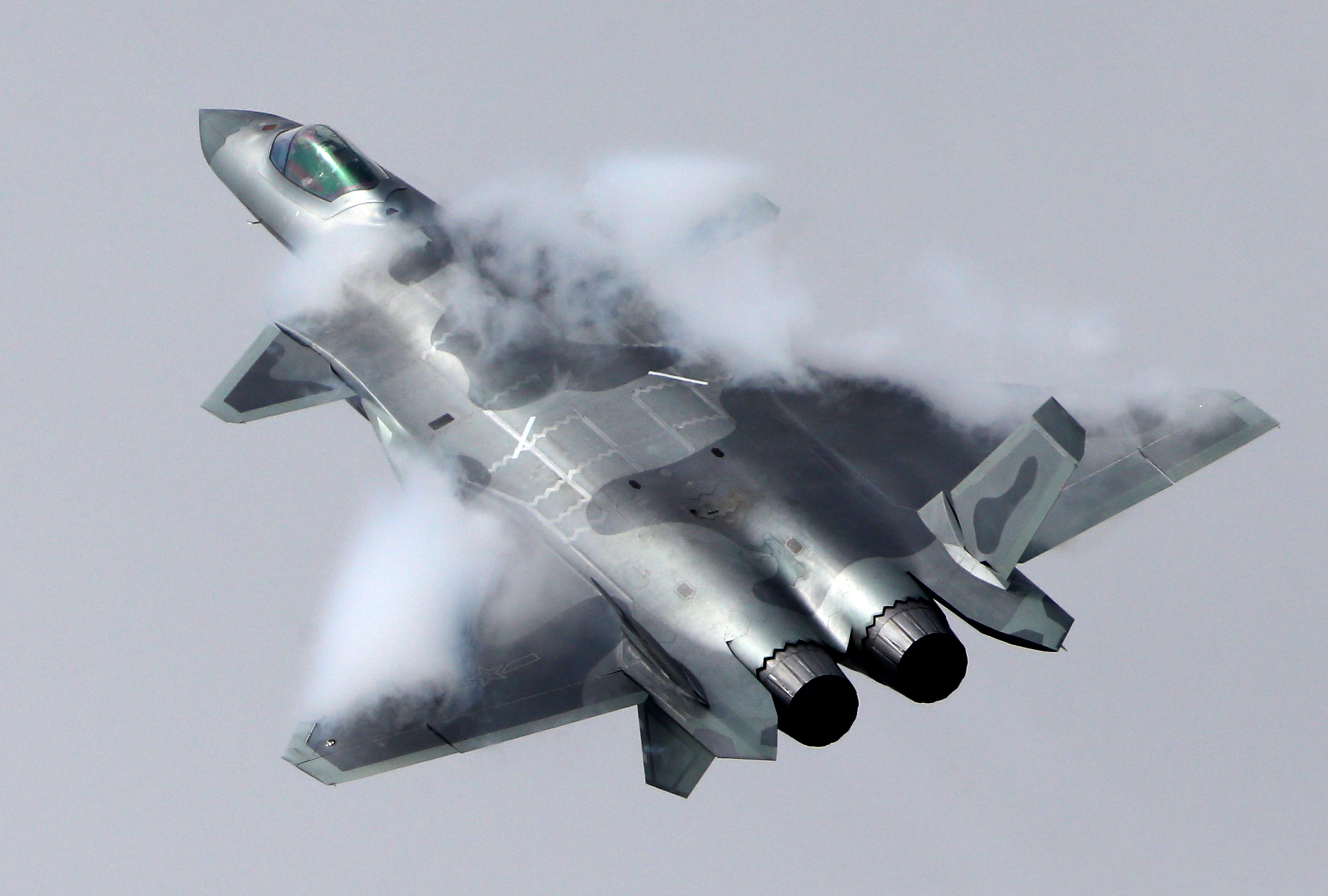 中国歼-20歼击机的数量揭秘,中国歼-20歼击机数量揭秘,神秘面纱下的战略力量