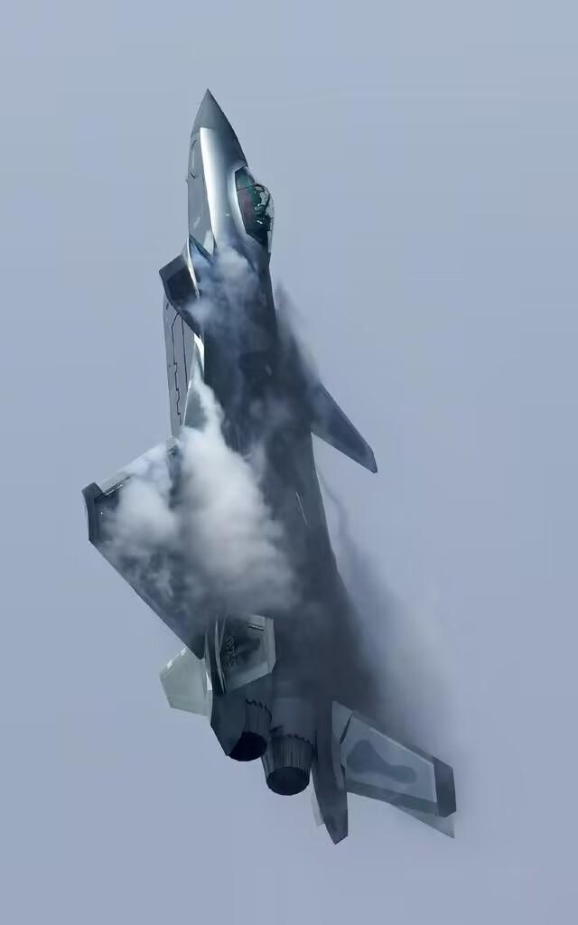 中国歼-20歼击机的数量揭秘,中国歼-20歼击机数量揭秘,神秘面纱下的战略力量