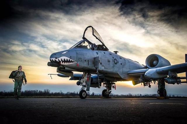 A-10对地攻击机的武器系统研究,A-10对地攻击机武器系统深度解析