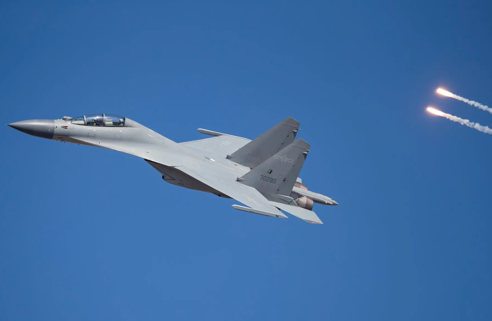 歼型号战斗机,中国航空工业的骄傲,歼型号战斗机,中国航空工业的辉煌骄傲