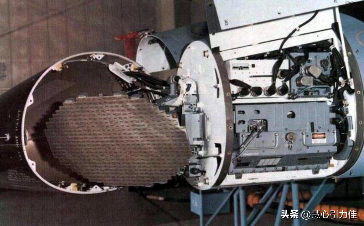 巴铁深度评价歼-10C战机,性能、影响与前景,巴铁对歼-10C战机的深度评价,性能优越、影响显著与前景展望