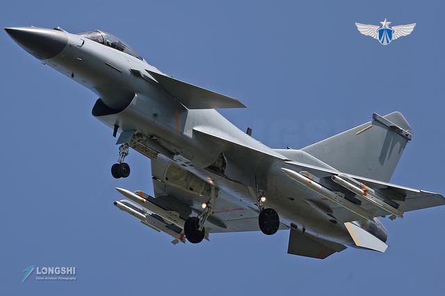 歼-10战斗机,速度与力量的完美结合——每秒飞行多少米?,歼-10战斗机,速度与力量的巅峰——每秒飞行速度揭秘