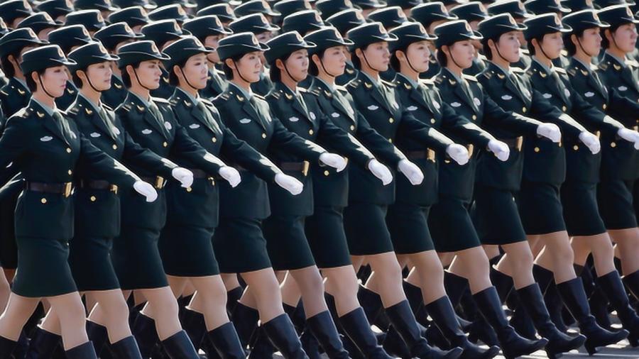 阅兵方阵的距离,荣耀与责任的展现,阅兵方阵,荣耀与责任的展现之路