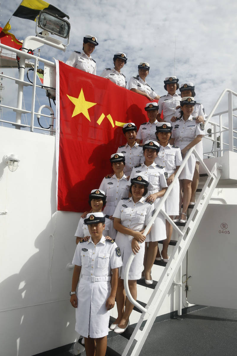 海军上舰,艰苦背后的荣耀与责任,海军上舰,荣耀与责任的磨砺之路