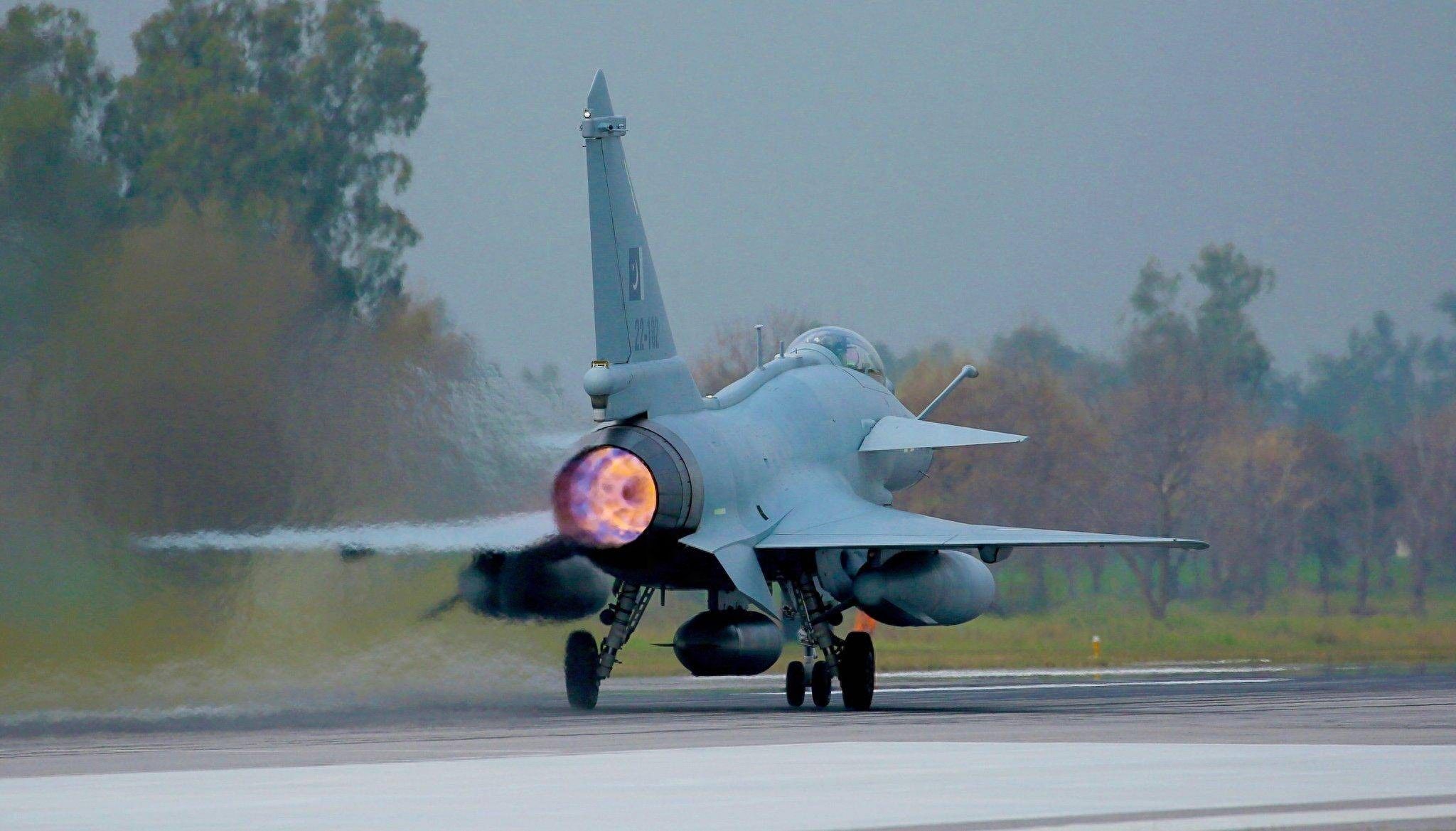 歼-10C,探索中国先进战斗机的时代步伐,歼-10C,中国先进战斗机时代步伐的探索者