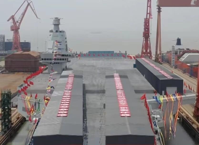 歼-15的生产数量及其意义,歼-15生产数量揭秘,揭示其战略意义与军事价值