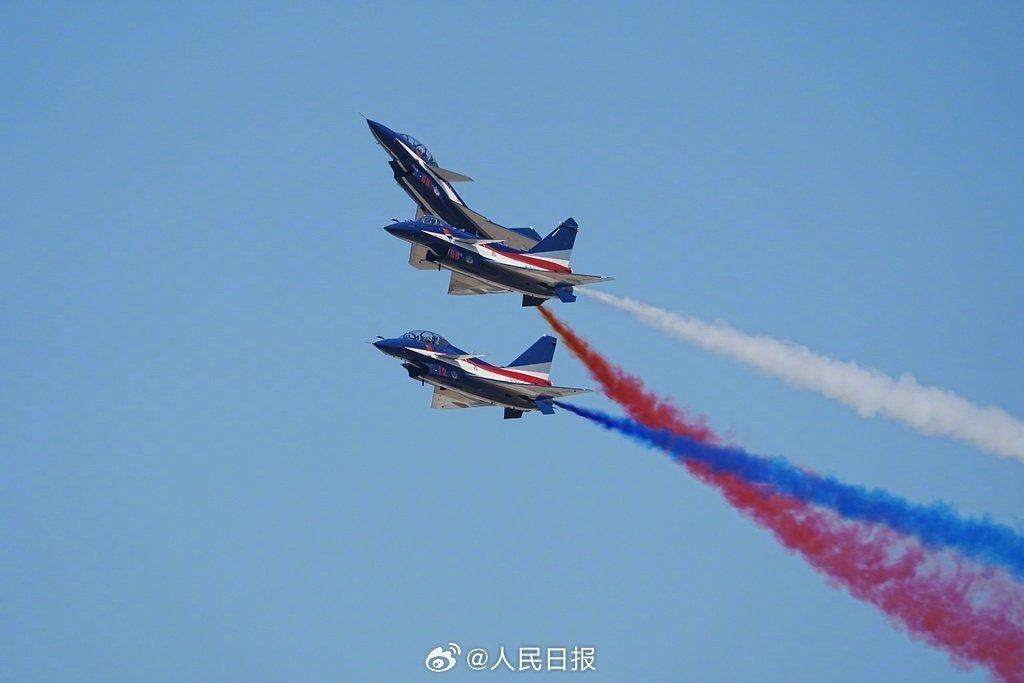 空军八一图片大全,荣耀与力量,空军八一图片集锦,荣耀与力量的象征