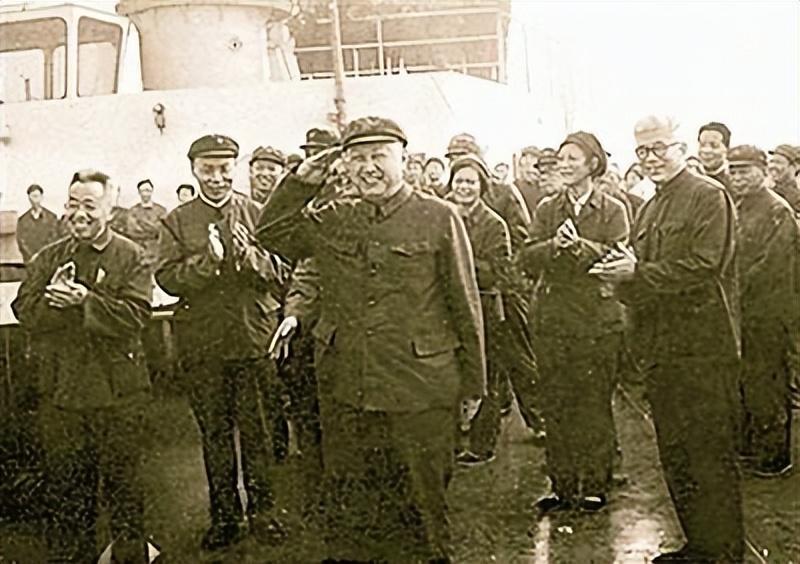 三军仪仗队视屏,荣耀与责任,三军仪仗队风采,荣耀与责任的展现