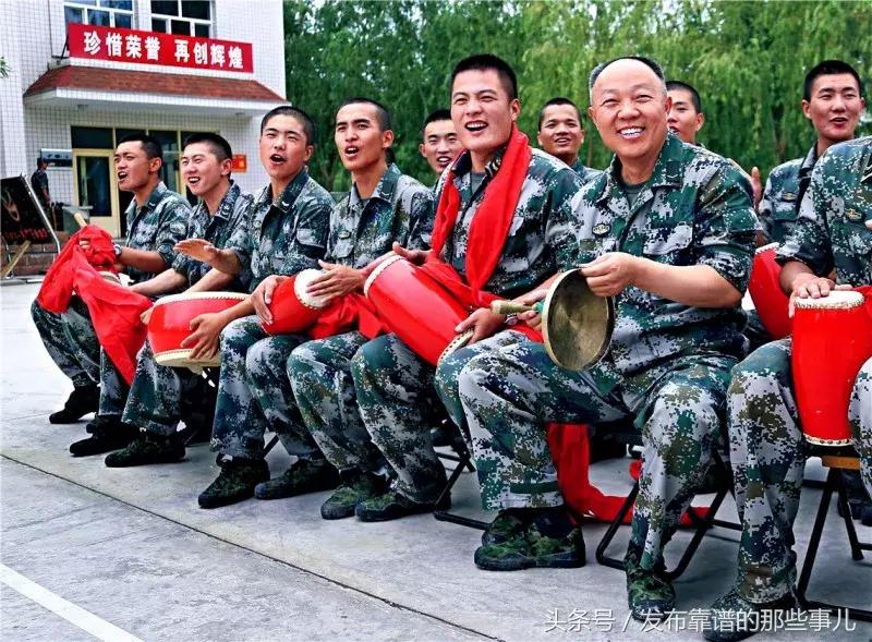 中国人民解放军军旗设计说明，中国人民解放军军旗设计详解