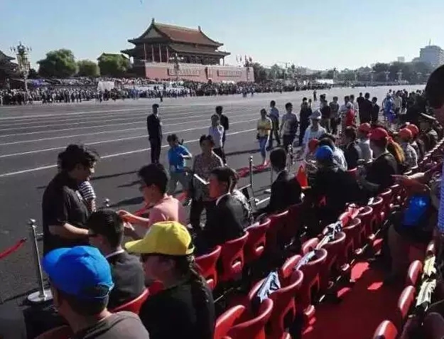 阅兵式打头阵的方队,荣耀与力量的展现,阅兵式先锋方队,荣耀与力量的璀璨展现