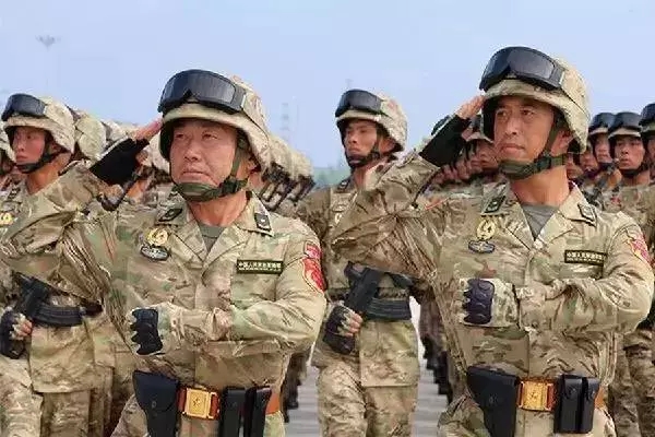 阅兵式打头阵的方队,荣耀与力量的展现,阅兵式先锋方队,荣耀与力量的璀璨展现