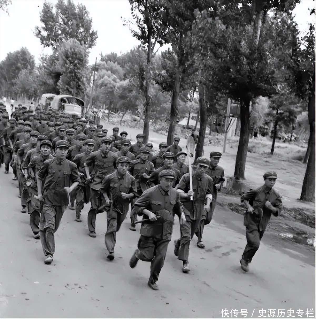 中国人民解放军第二炮兵部队番号,荣耀与担当的象征,中国人民解放军第二炮兵部队番号,荣耀的象征与担当的重任