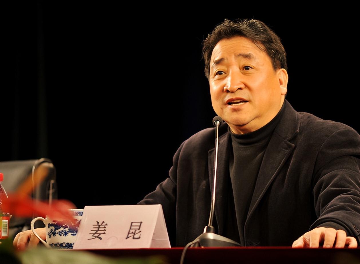 德云社门票价格详解,一场传统艺术的盛宴究竟要多少钱?,德云社门票价格全解析,传统艺术盛宴的入场费用详解。