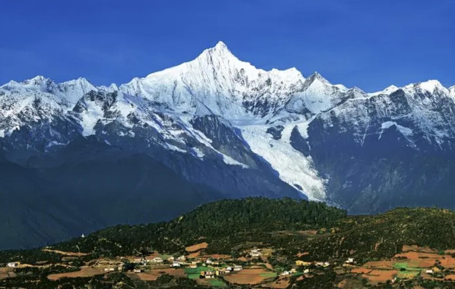 云南旅行社旅游报价解析,云南旅行社旅游报价深度解析