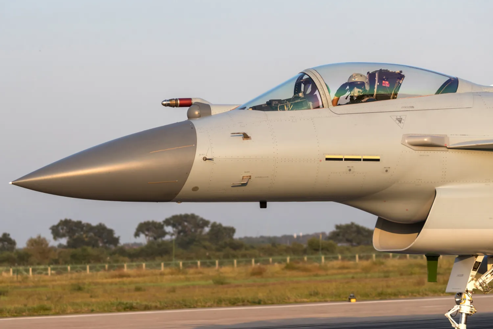 歼-10D魔改,探索中国先进战斗机的无限可能,歼-10D魔改,探索中国先进战斗机潜能的无限可能