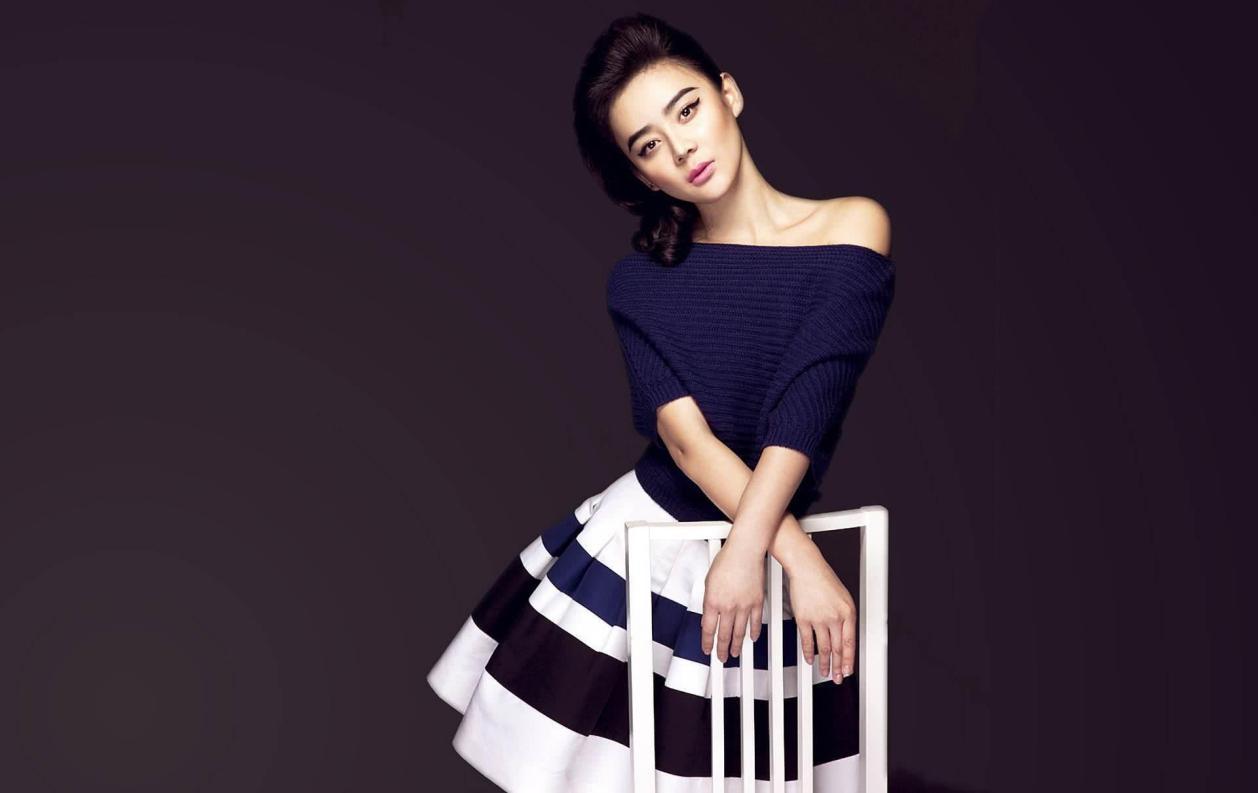 袁姗姗为何不火了,从巅峰到平淡的轨迹探究,袁姗姗从巅峰到平淡,探究其不再火爆的原因