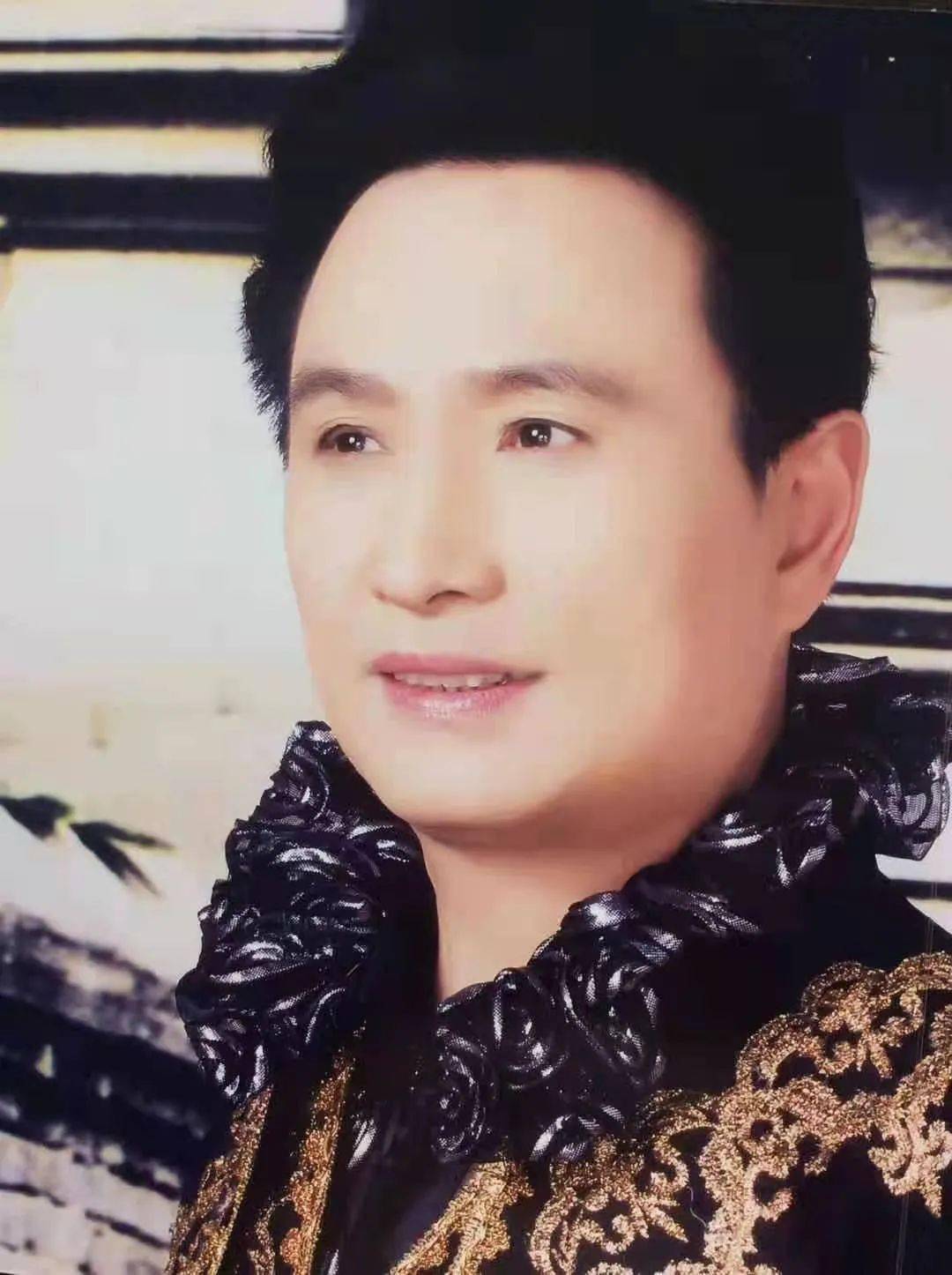 余少华的个人资料,余少华个人资料简介