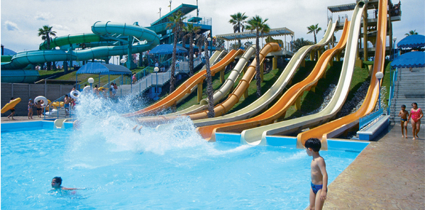 水上乐园项目丰富多样,为游客带来极致乐趣与清凉体验,水上乐园,极致乐趣与清凉体验的多彩项目