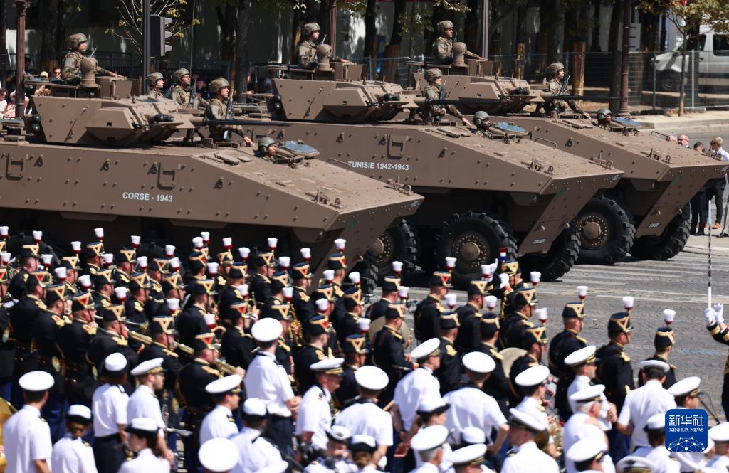 今天国庆节有阅兵仪式吗？盛大的庆祝与国家的骄傲，今日国庆阅兵仪式，庆祝盛典，国家骄傲展风采